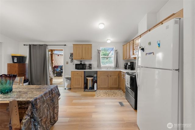 8741 Delta Line Road, Custer, WA 98240