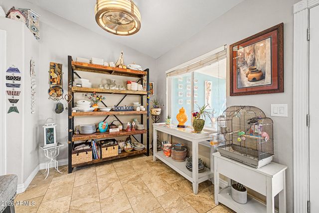 10415 E CAPRI Avenue, Mesa, AZ 85208