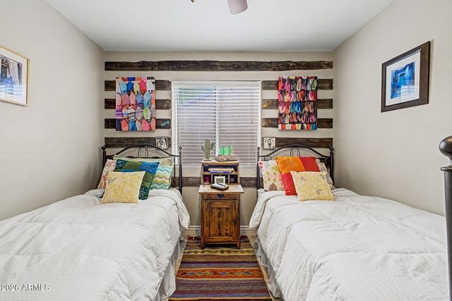 10415 E CAPRI Avenue, Mesa, AZ 85208