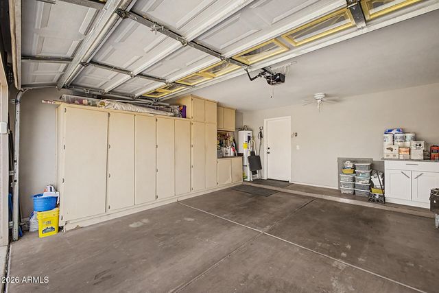 10415 E CAPRI Avenue, Mesa, AZ 85208