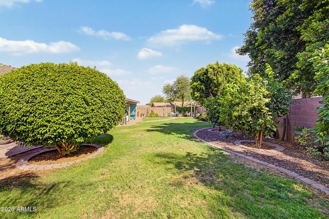 10415 E CAPRI Avenue, Mesa, AZ 85208