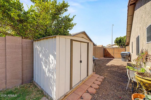 10415 E CAPRI Avenue, Mesa, AZ 85208