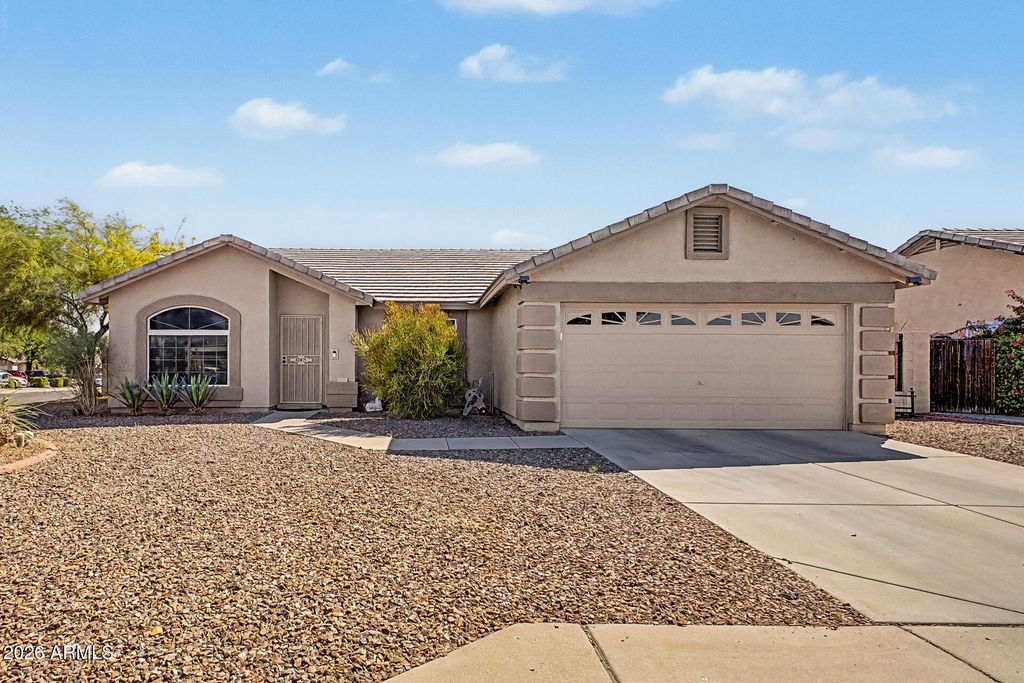 10415 E CAPRI Avenue, Mesa, AZ 85208