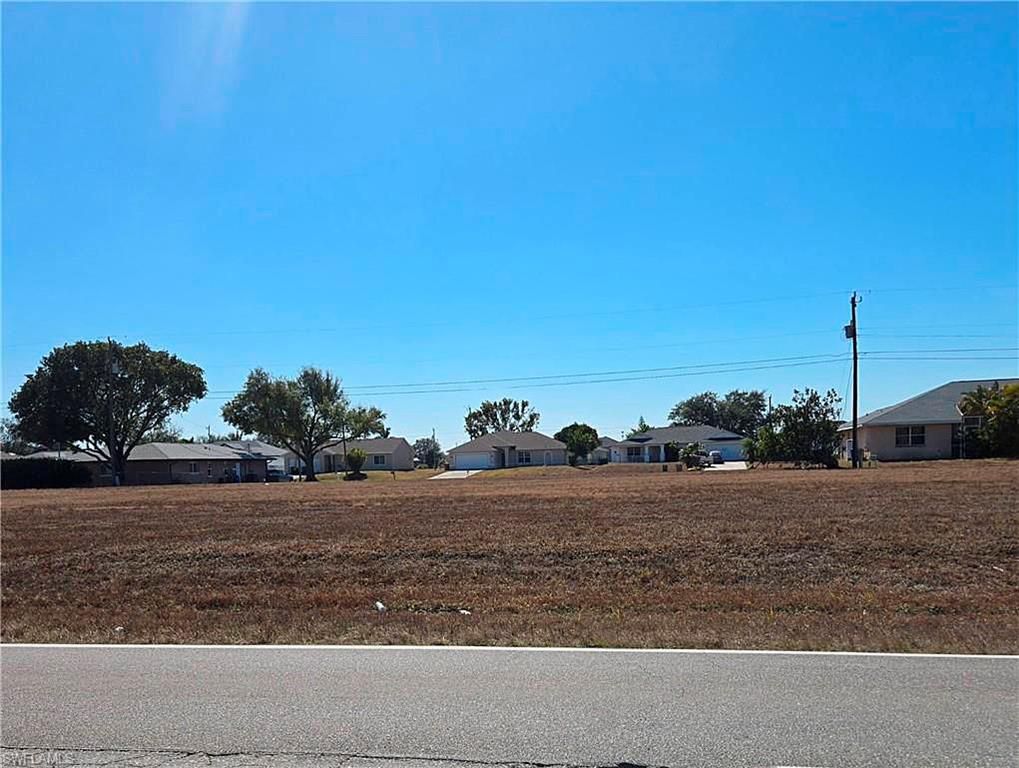 2108 Diplomat PKWY E, CAPE CORAL, FL 33909 — photo 4