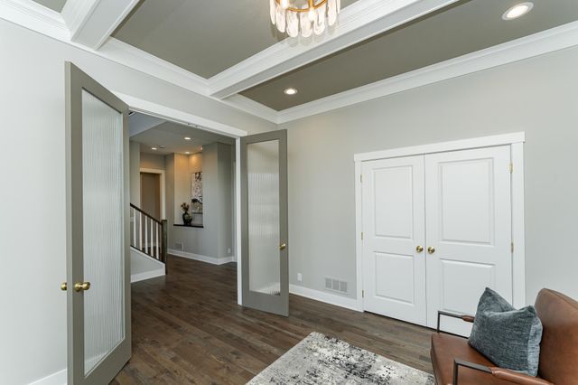 2764 Scenic Point Drive SW, Rochester, MN 55902