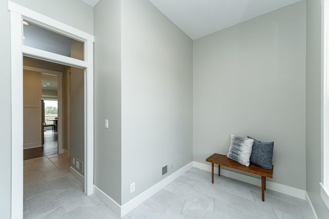 2764 Scenic Point Drive SW, Rochester, MN 55902