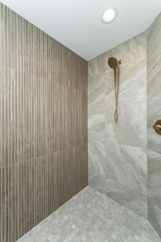 2764 Scenic Point Drive SW, Rochester, MN 55902