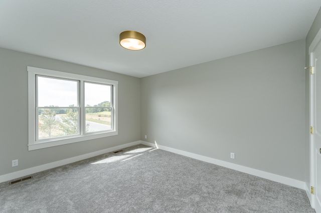 2764 Scenic Point Drive SW, Rochester, MN 55902