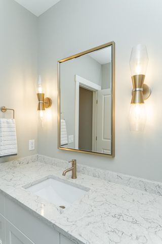 2764 Scenic Point Drive SW, Rochester, MN 55902