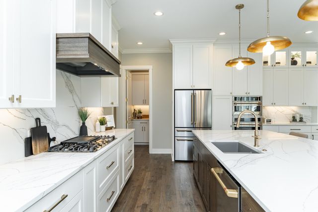 2764 Scenic Point Drive SW, Rochester, MN 55902