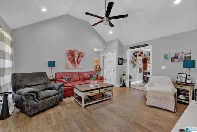 80 BROADWATER DRIVE, Warrior, AL 35180