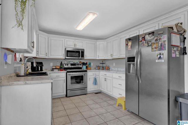 80 BROADWATER DRIVE, Warrior, AL 35180
