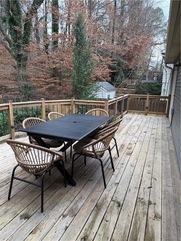 3030 Wellcrest NW Drive, Kennesaw, GA 30152