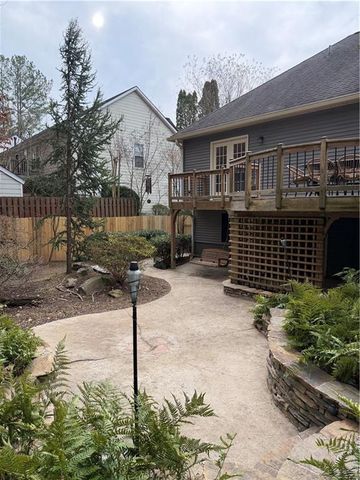 3030 Wellcrest NW Drive, Kennesaw, GA 30152