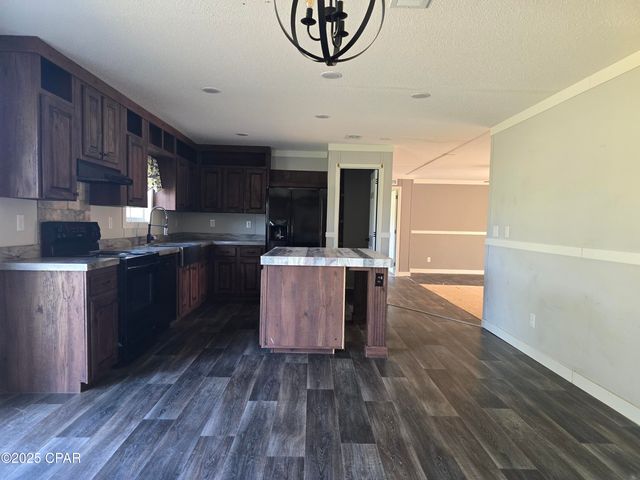 2187 High Road, Marianna, FL 32448