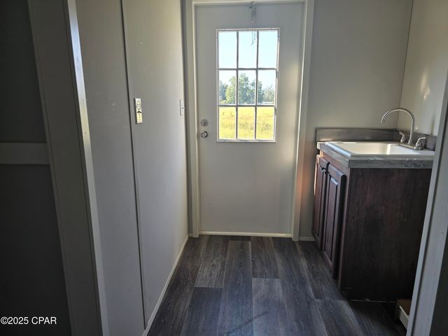 2187 High Road, Marianna, FL 32448