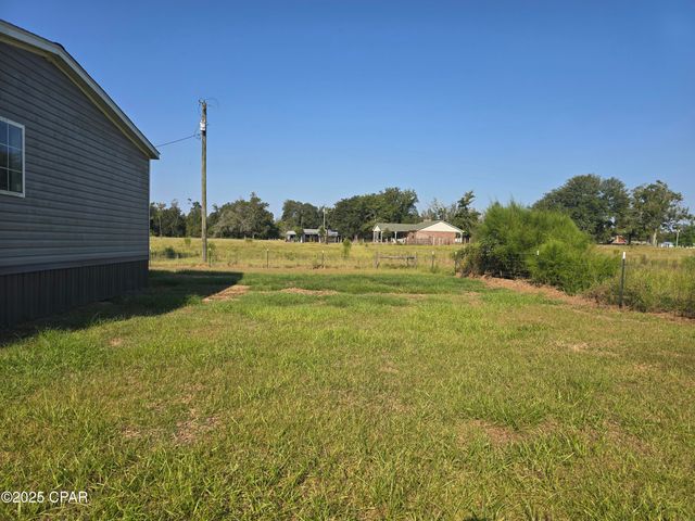 2187 High Road, Marianna, FL 32448