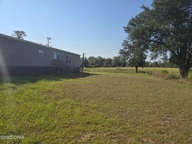 2187 High Road, Marianna, FL 32448