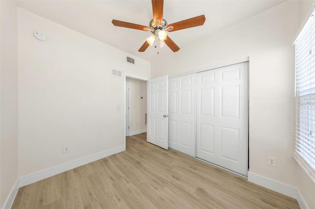 779 4TH AVENUE N 1, St Petersburg, FL 33701
