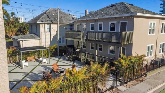 779 4TH AVENUE N 1, St Petersburg, FL 33701