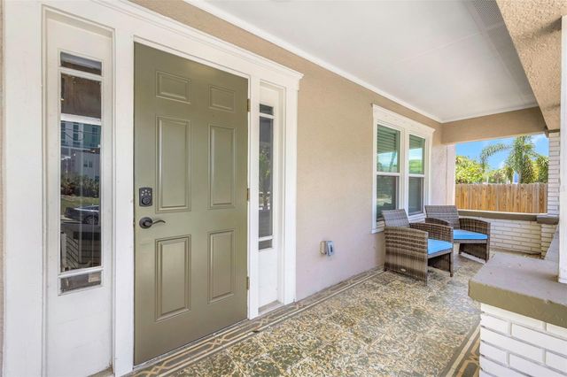 779 4TH AVENUE N 1, St Petersburg, FL 33701