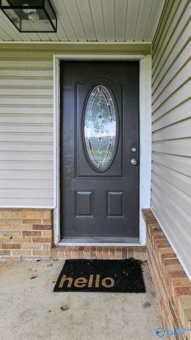 1907 West Hobbs Street, Athens, AL 35611