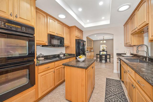 20 Keel Ct, Sacramento, CA 95831