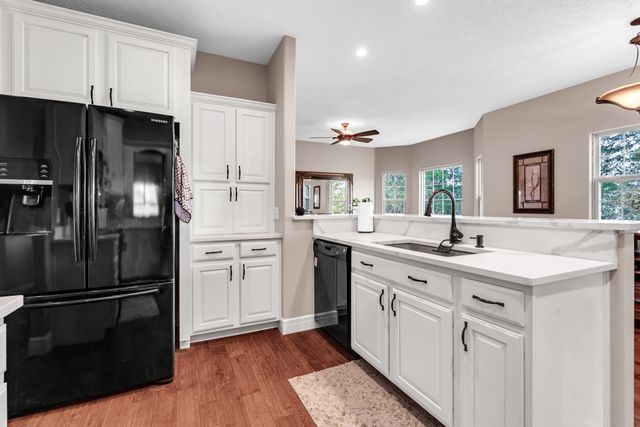 860 Silvercliff Way, Branson West, MO 65737