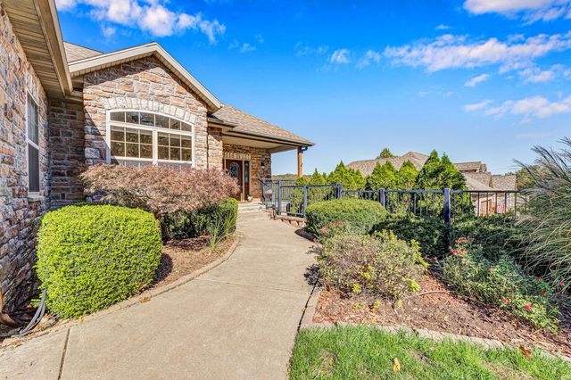 860 Silvercliff Way, Branson West, MO 65737
