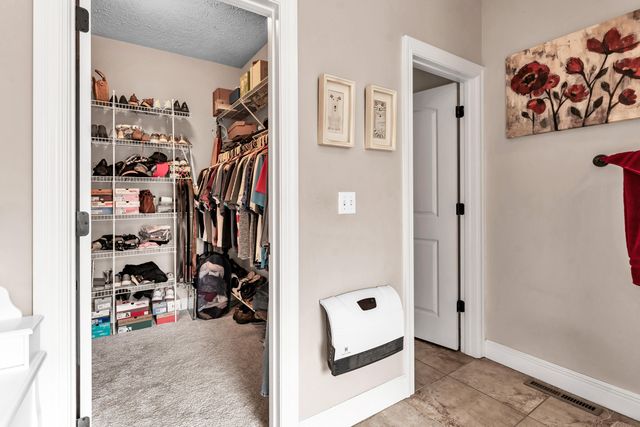 860 Silvercliff Way, Branson West, MO 65737