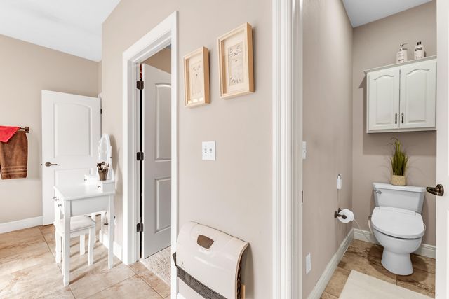 860 Silvercliff Way, Branson West, MO 65737