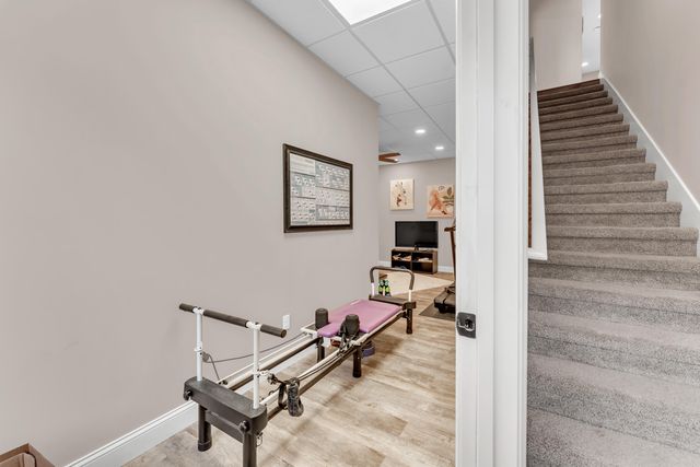 860 Silvercliff Way, Branson West, MO 65737