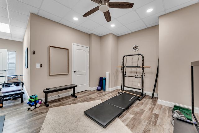 860 Silvercliff Way, Branson West, MO 65737