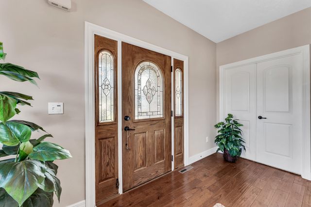 860 Silvercliff Way, Branson West, MO 65737