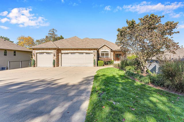 860 Silvercliff Way, Branson West, MO 65737
