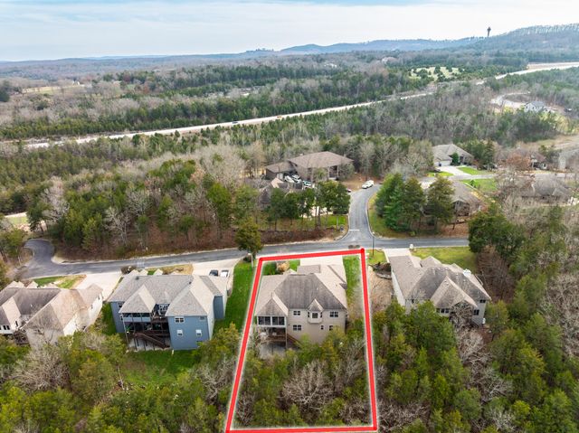 860 Silvercliff Way, Branson West, MO 65737