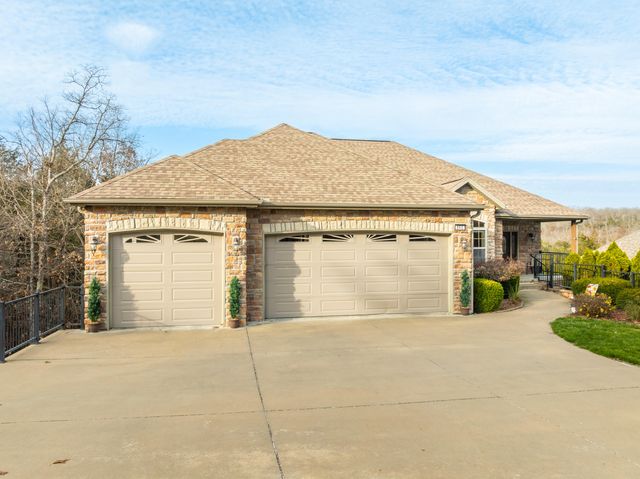 860 Silvercliff Way, Branson West, MO 65737