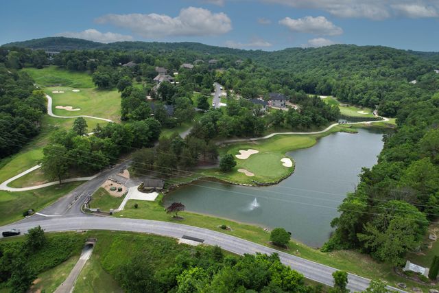 860 Silvercliff Way, Branson West, MO 65737