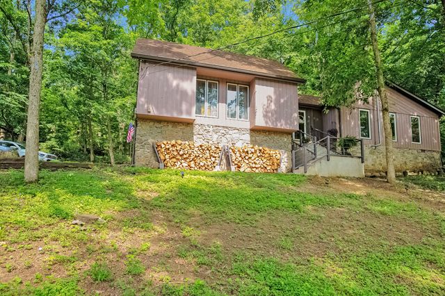 105 Nathan Forest Ct, Hendersonville, TN 37075