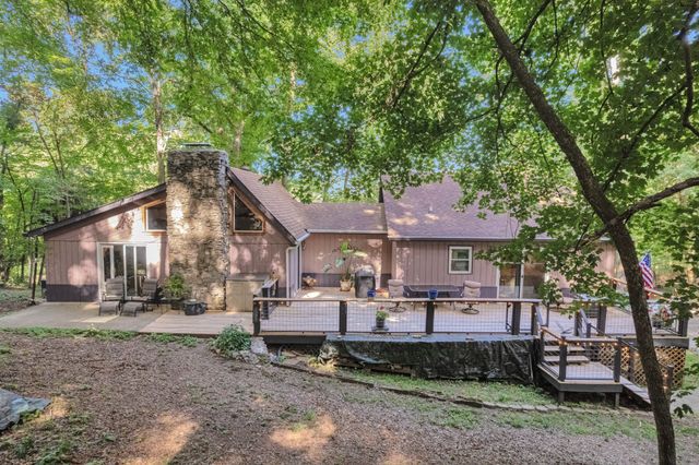 105 Nathan Forest Ct, Hendersonville, TN 37075