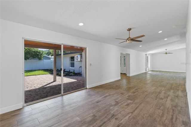 2501 REEF COURT, Orlando, FL 32805
