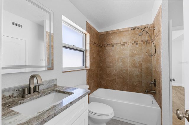 2501 REEF COURT, Orlando, FL 32805