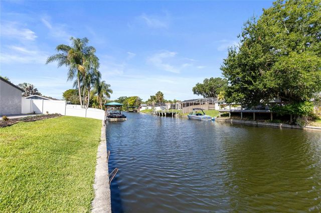 2501 REEF COURT, Orlando, FL 32805