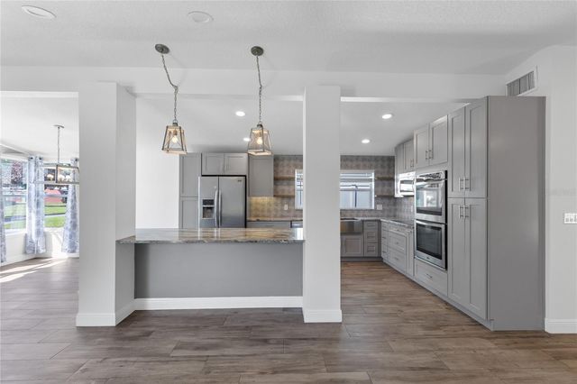 2501 REEF COURT, Orlando, FL 32805