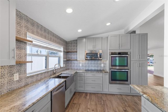 2501 REEF COURT, Orlando, FL 32805