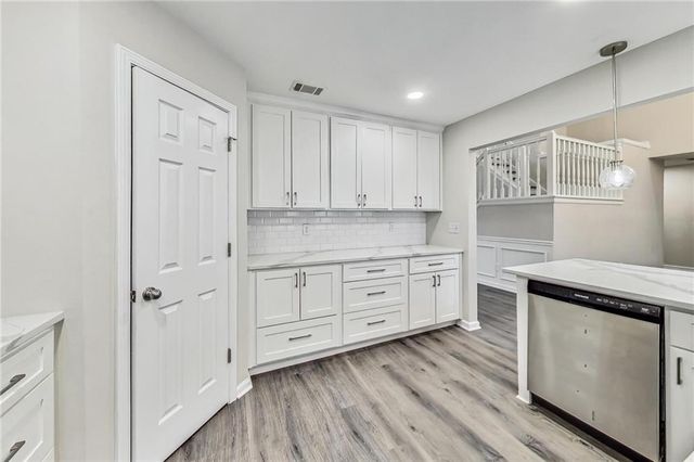 4262 Defoors Farm Trail, Powder Springs, GA 30127