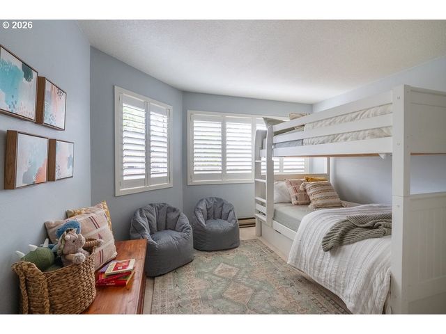 112 OSWEGO Smt, Lake Oswego, OR 97035