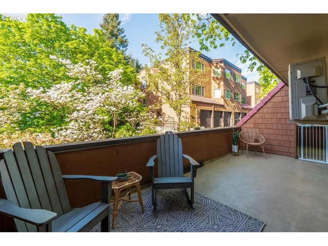 112 OSWEGO Smt, Lake Oswego, OR 97035