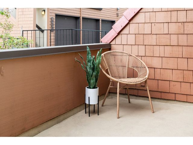 112 OSWEGO Smt, Lake Oswego, OR 97035