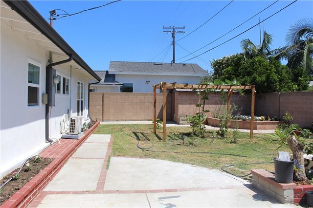 616 S Boxwood, Anaheim, CA 92802